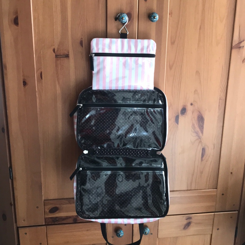 Victoria’s Secret toiletries tote